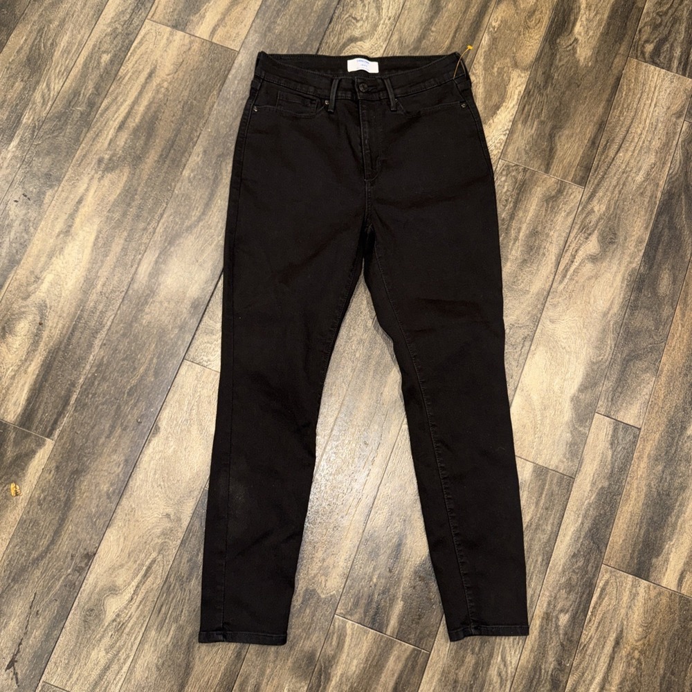 Levi's Denizen Women's Ultra High Rise Super Skinny Black Wash Denim Jeans Sz 6S